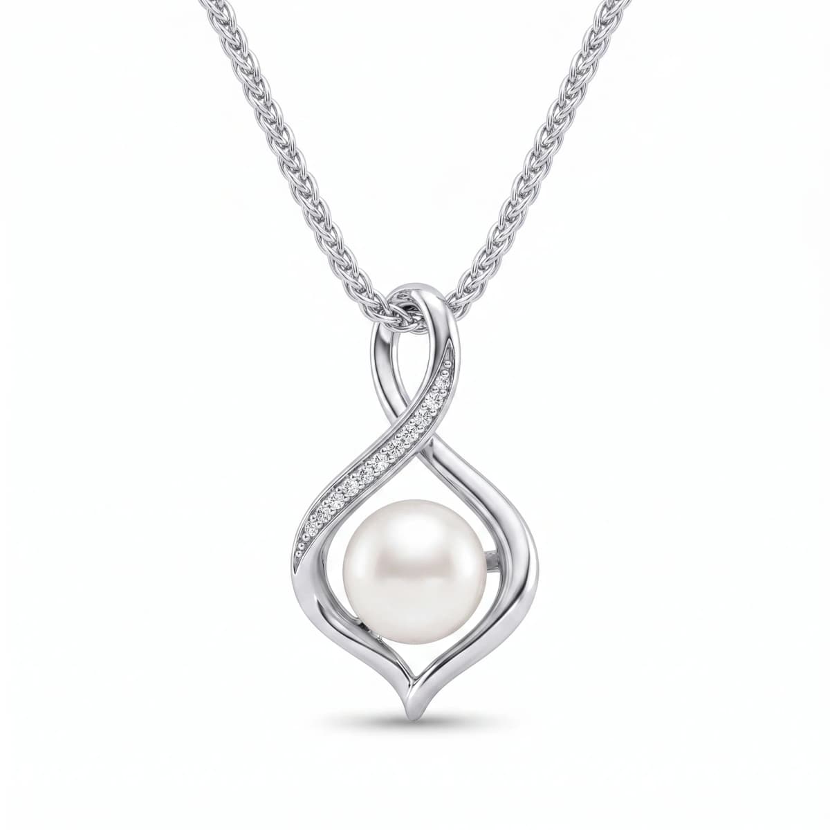 Belaroq Elenor Trace Emblem Silver Pearl Pendant