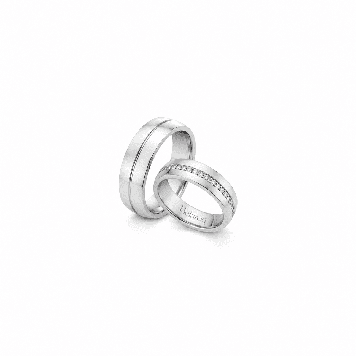 Belaroq Lucennefiorenne Round Pavé Wedding Ring Set